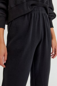 Basic Colored Sweatpants With Elastic Hems alt=