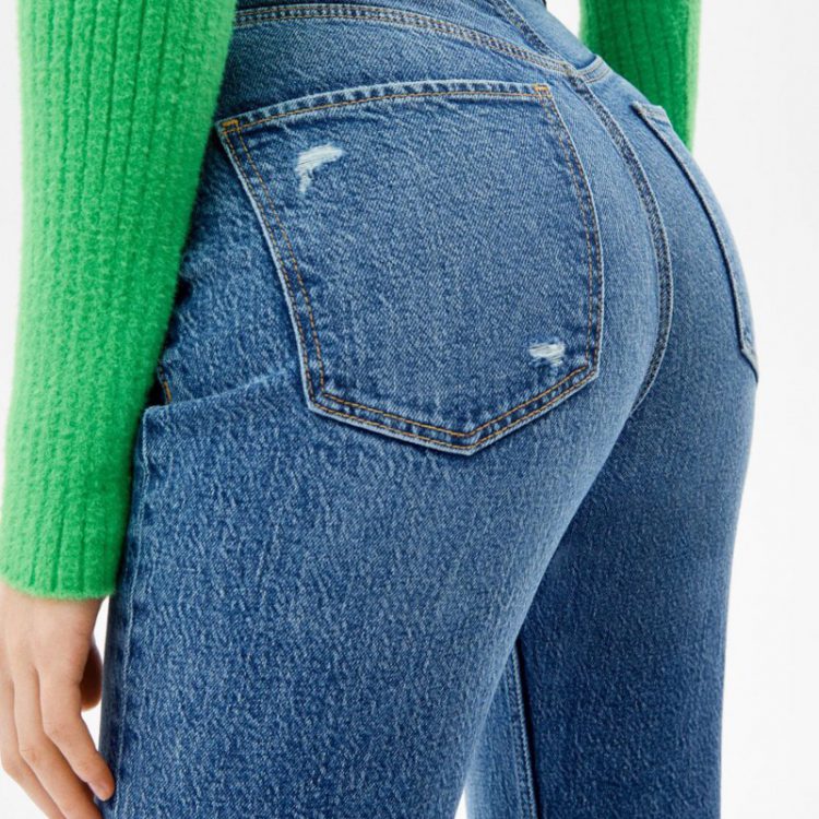Ripped Flared Vintage Jeans – Retro Washed Denim Pants alt=